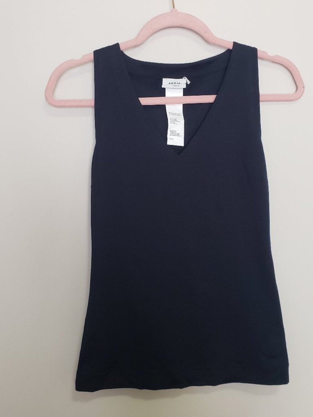 Akris Punto sleeveless v neck tank top